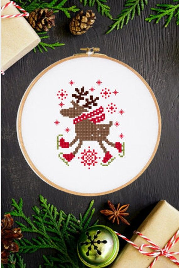 Christmas Deer PDF Counted Cross Stitch Pattern Christmas Moose Digital  - Christmas Moose Cross Stitch Pattern