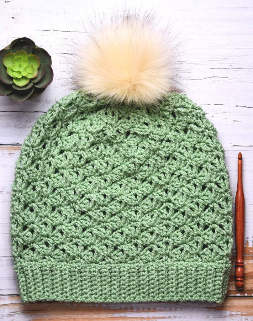 Crochet Shell Stitch Hat Pattern Make It Crochet - Crochet Cross Stitch Hat Pattern