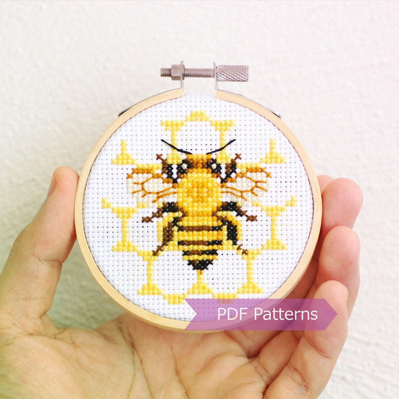 Honey Bee Cross Stitch Pattern Cross Stitch Patterns - Free Honey Bee Cross Stitch Pattern
