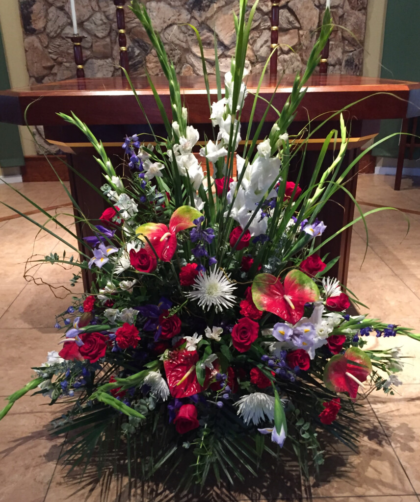 Large Red White Blue Altar Arrangement In Concord CA Full Bloom - Free Large Red White And Blue Bell Pattern Cross Stitch