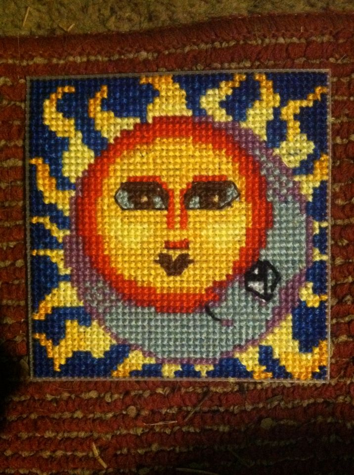 The Sun And Moon Plastic Cross Stitch Plastic Canvas Patterns  - Sun And Moon Cross Stitch Patterns