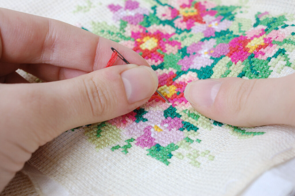 7 Free Beginner Cross Stitch Patterns - Easy Basic Cross Stitch Patterns
