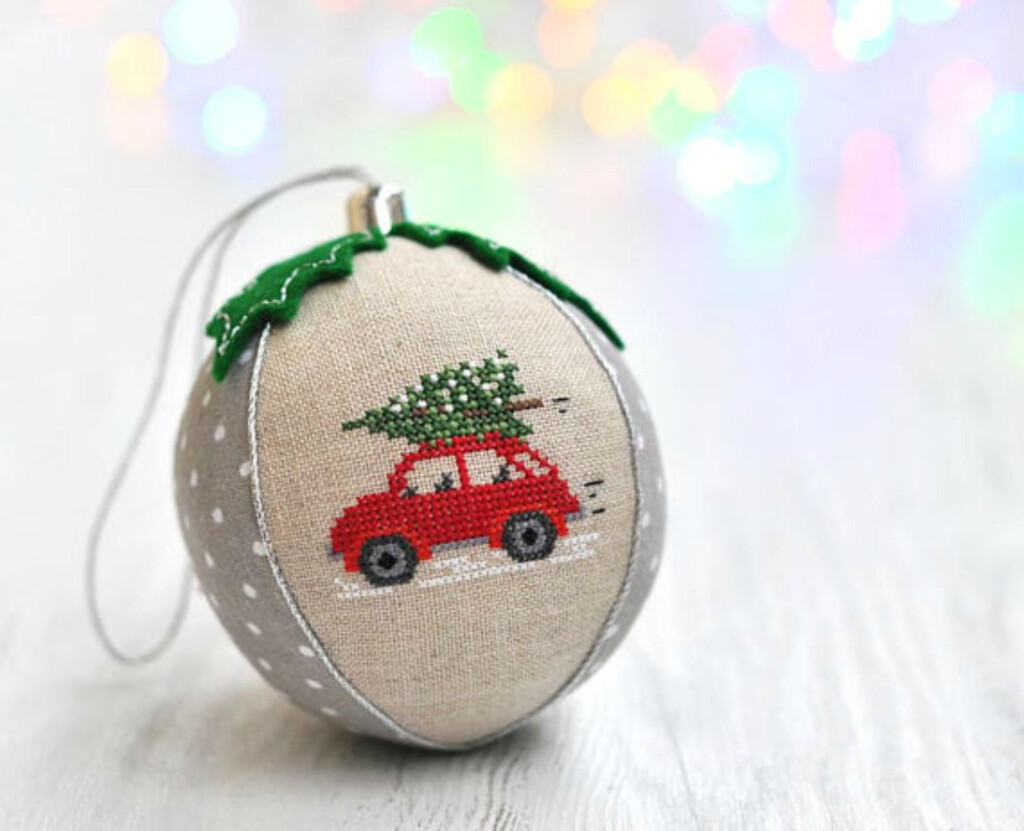 9 Christmas Themed Cross Stitch Patterns - Cross Stitch Patterns Christmas Ornaments