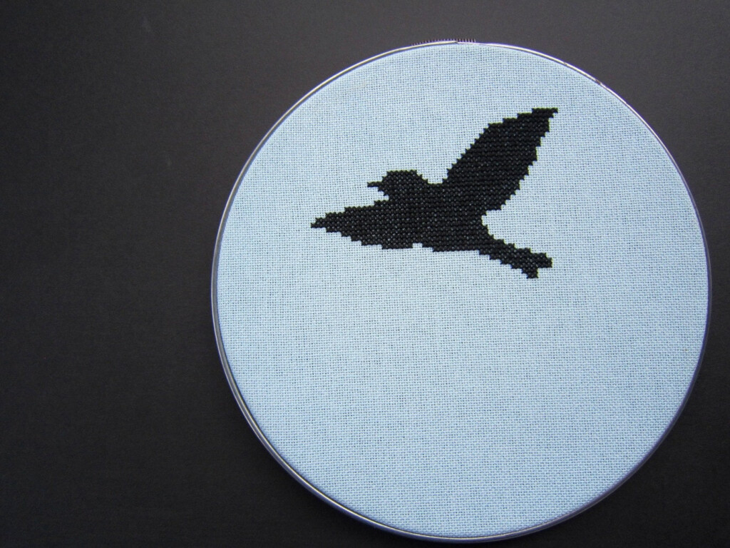 Bird In Flight Modern Cross Stitch Pattern - Flying Bird Cross Stitch Pattern