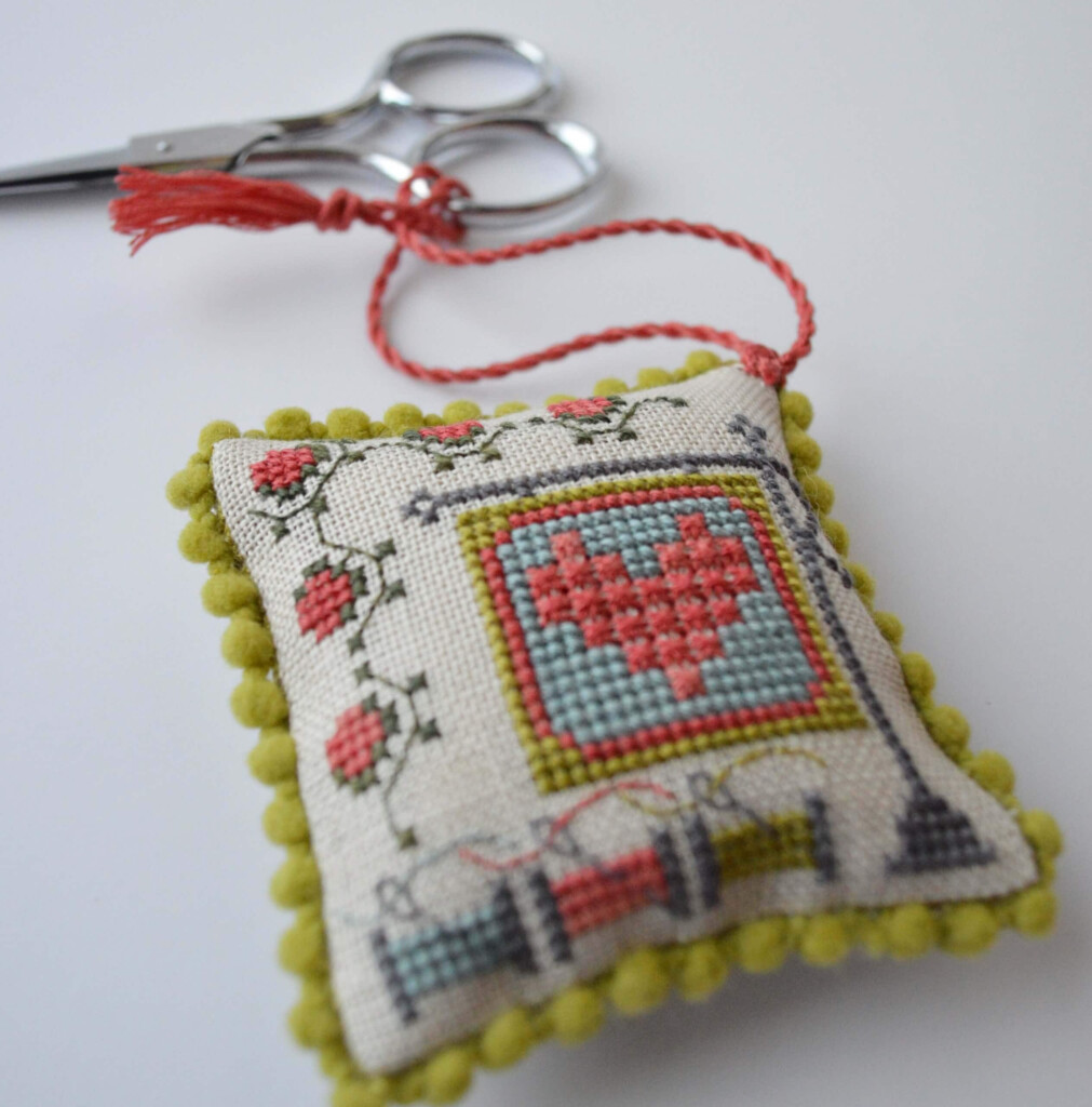 Counted Cross Stitch Pattern My Stitcher s Heart Pincushion Scissor  - Free Cross Stitch Pincushion Patterns
