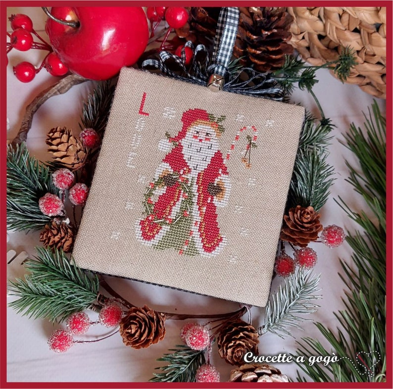 Crocette A Gogo Christmas Vintage 11 Santa Claus Cross Stitch  - Vintage Cross Stitch Christmas Patterns