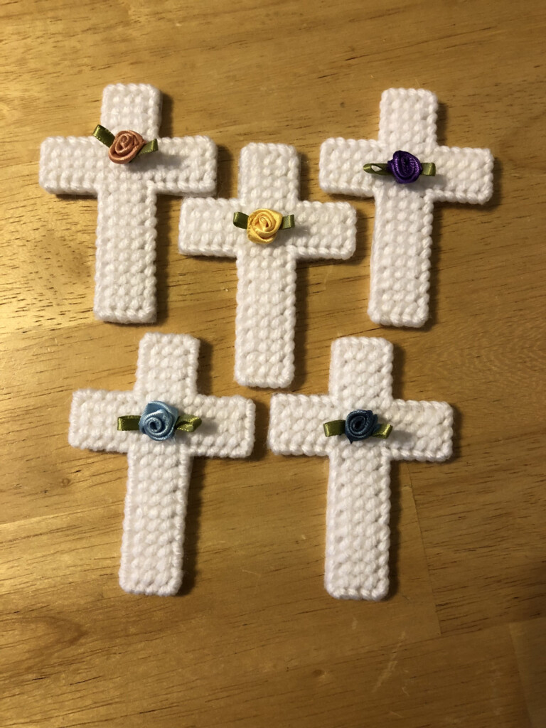 Free Cross Plastic Canvas Patterns We ve Included Some Quick And Easy  - Free Plastic Cross Stitch Patterns