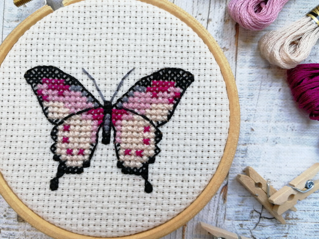 Needlecrafts Yarn Chart Counted Cross Stitch Pattern Needlework  - Butterfly Counted Cross Stitch Patterns Free