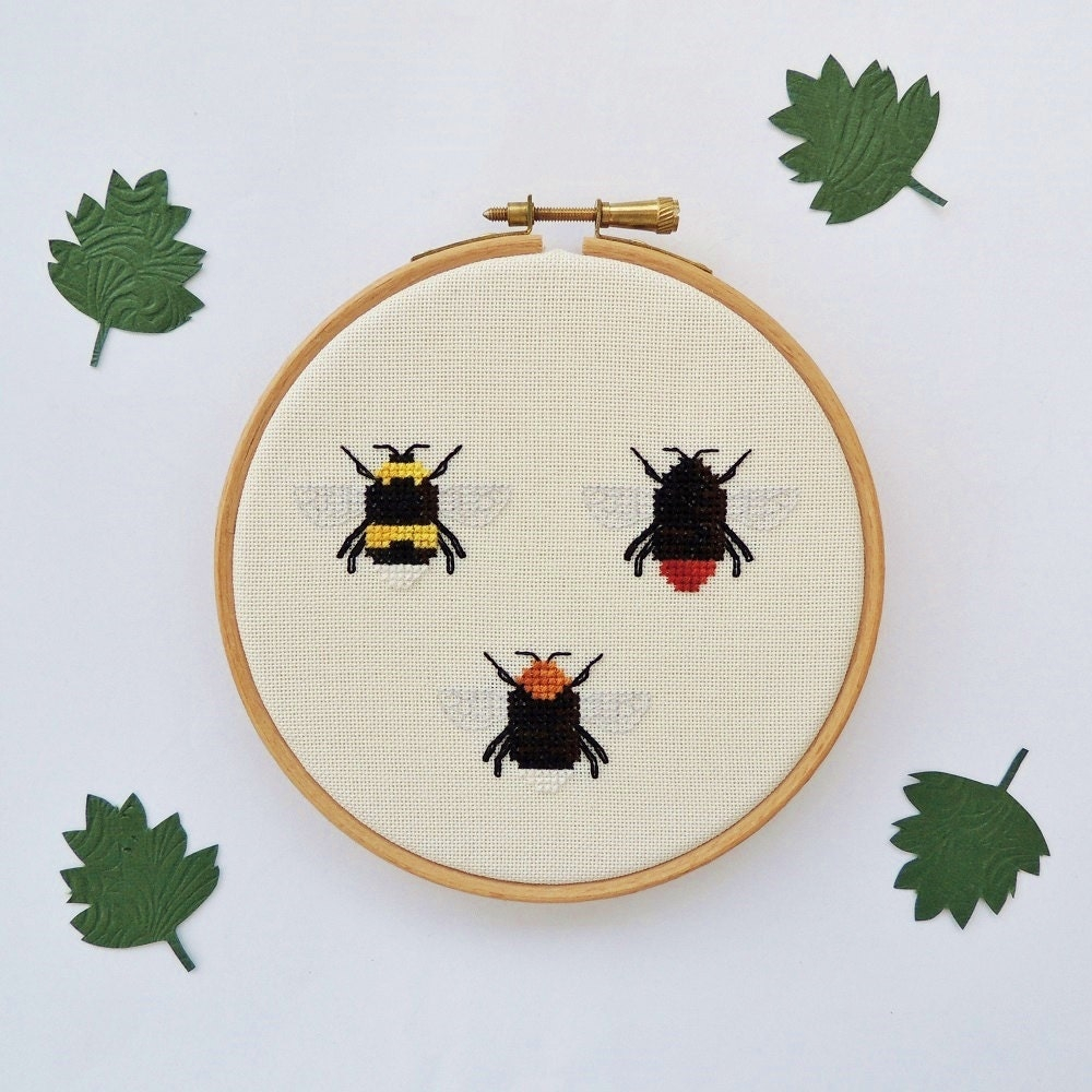 The Mafia Guide To Free Bumble Bee Cross Stitch Patterns Cue Knit Blog - Free Bumble Bee Cross Stitch Patterns