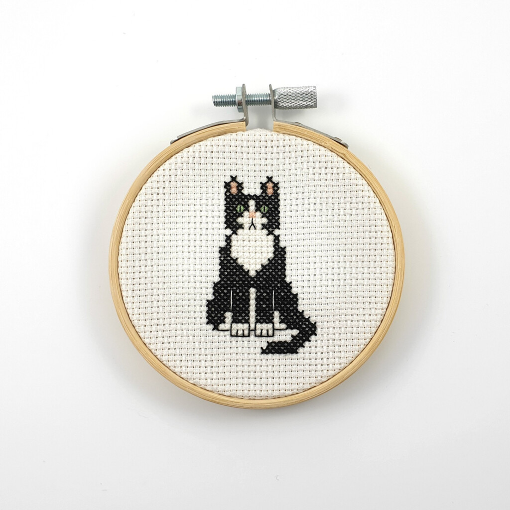 White Cat Cross Stitch Patterns Happiness Is Cross Stitching  - Free Cat Cross Stitch Patterns